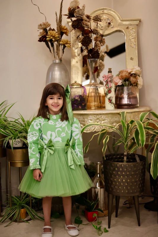 GREENER DRESS